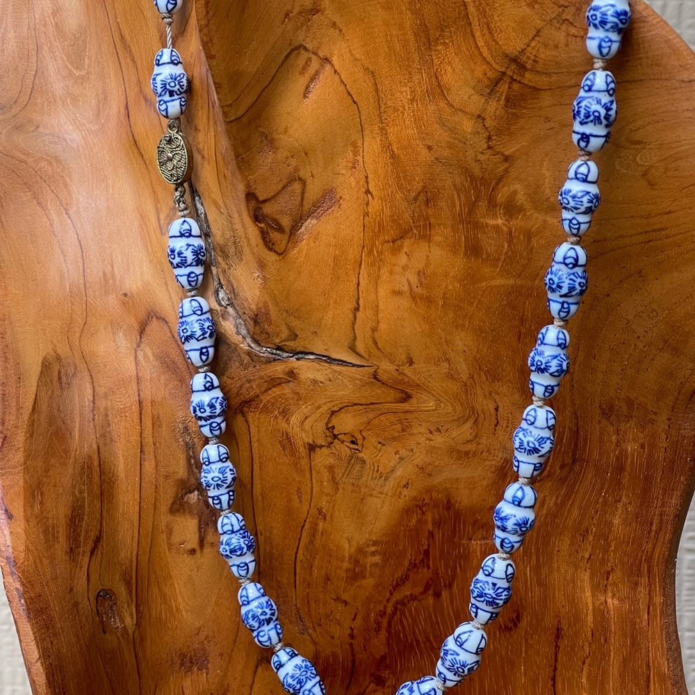 Vintage Chinese Porcelain Necklace